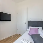 Rino Luxury * Split