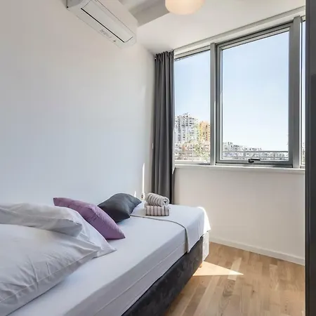 Rino Luxury * Split